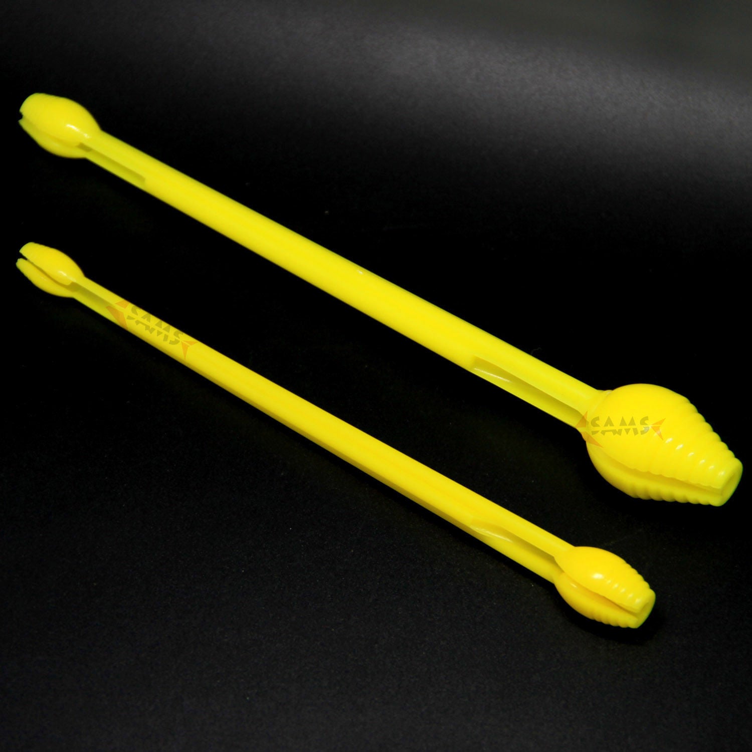 SAMSFX 2 x Snelled Fishing Hook Remover 2 Sizes Hooks Disgorger Plastic  Yellow